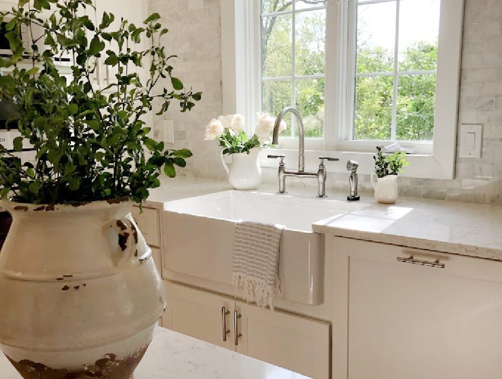 Apron Sink with White Kitchen Cabinet