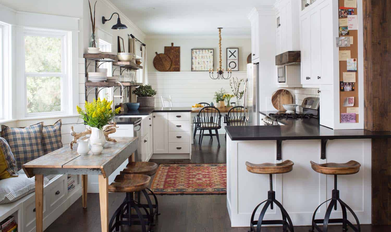 Farmhouse Country Kitchenette