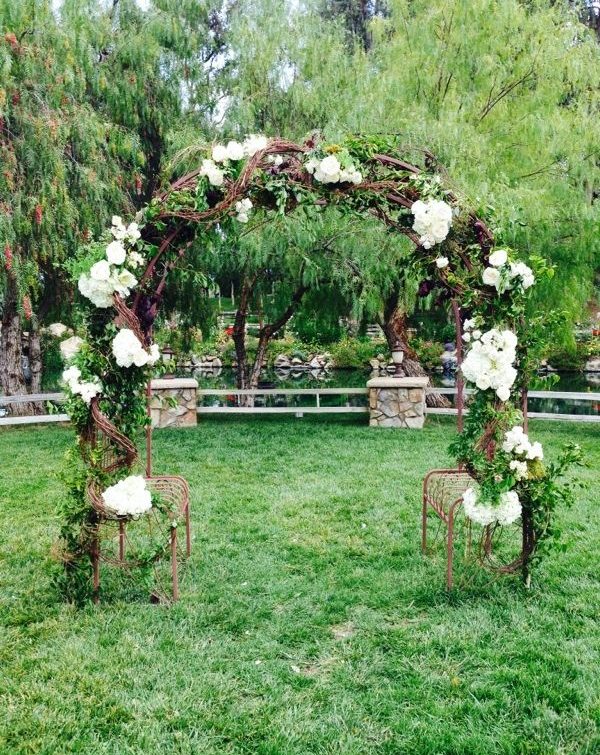 Garden Vine Arch