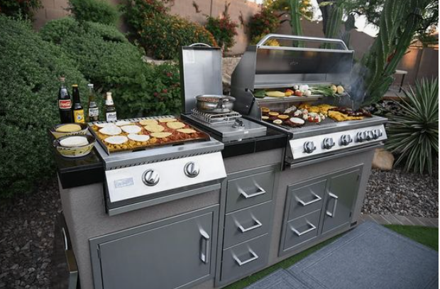 Grill and Cooktop BBQ Area