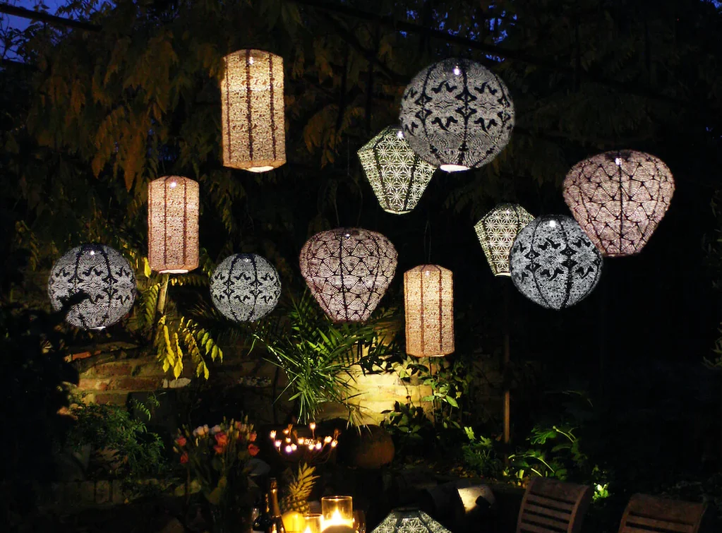 Hanging Lanterns .jpg