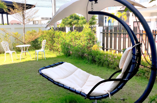 Swing,Bed,For,Outdoor,Relax,On,Home,Garden,In,Thex