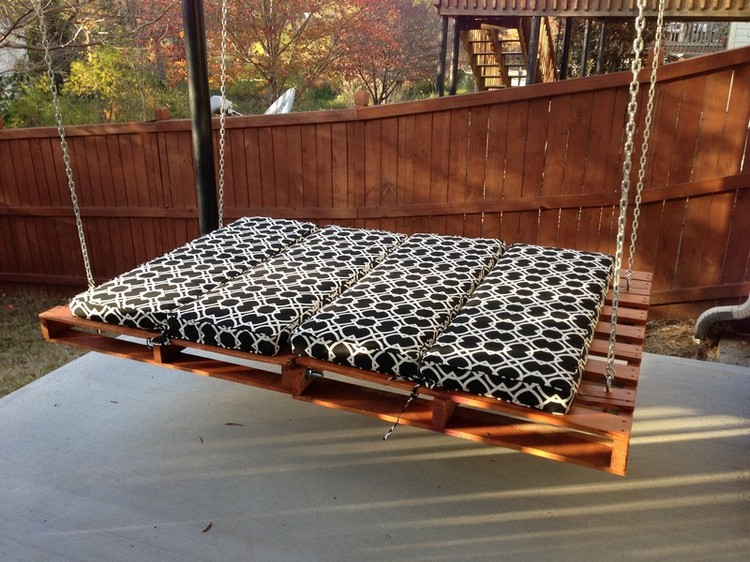 Pallet Board Bed Swing