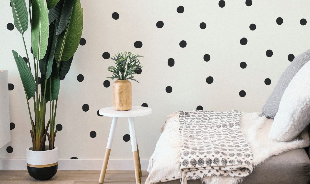 Polka Dots Cottagecore Wallpaper