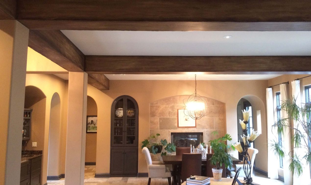 Thick wooden Beams for the Ceiling