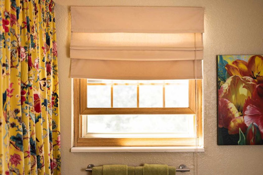 How to Make DIY Roman Shades With or Without Dowels
