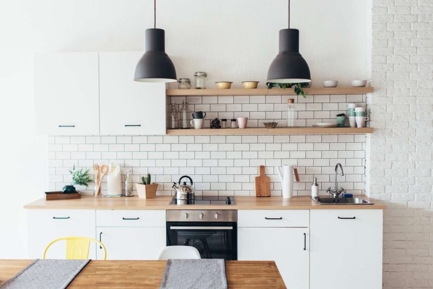 25 Must-Try Two-Toned Kitchen Cabinet Designs
